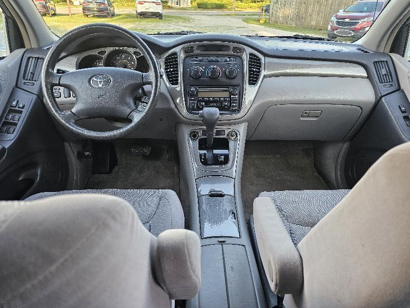 Toyota Highlander Limited V6 2WD 2002