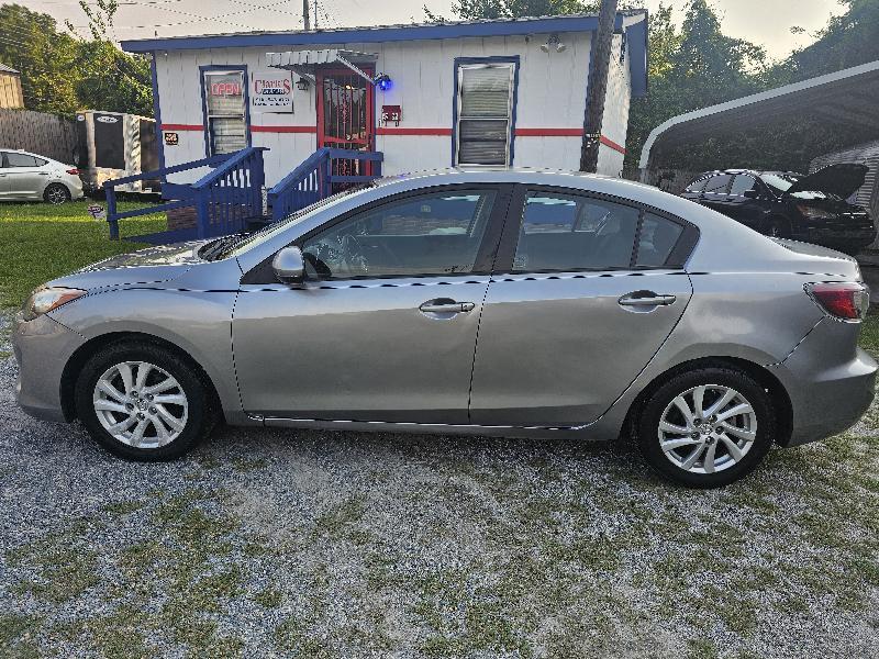 Mazda MAZDA3 i Touring 4-door 2012