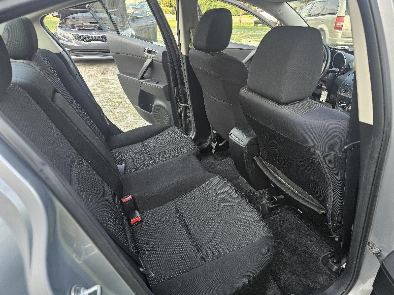 Mazda MAZDA3 i Touring 4-door 2012