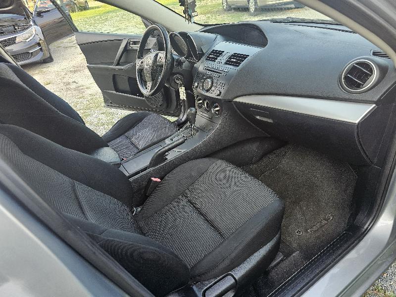 Mazda MAZDA3 i Touring 4-door 2012