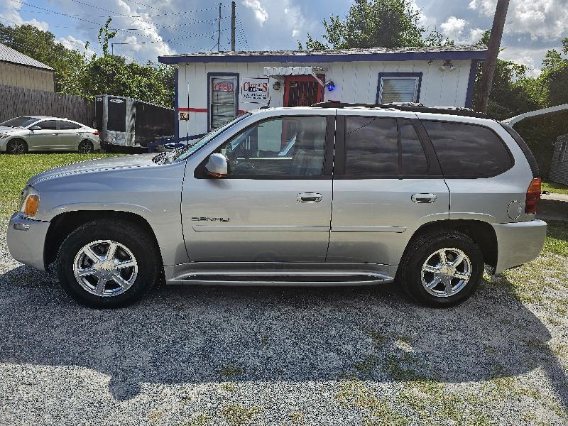GMC Envoy Denali 4WD 2005