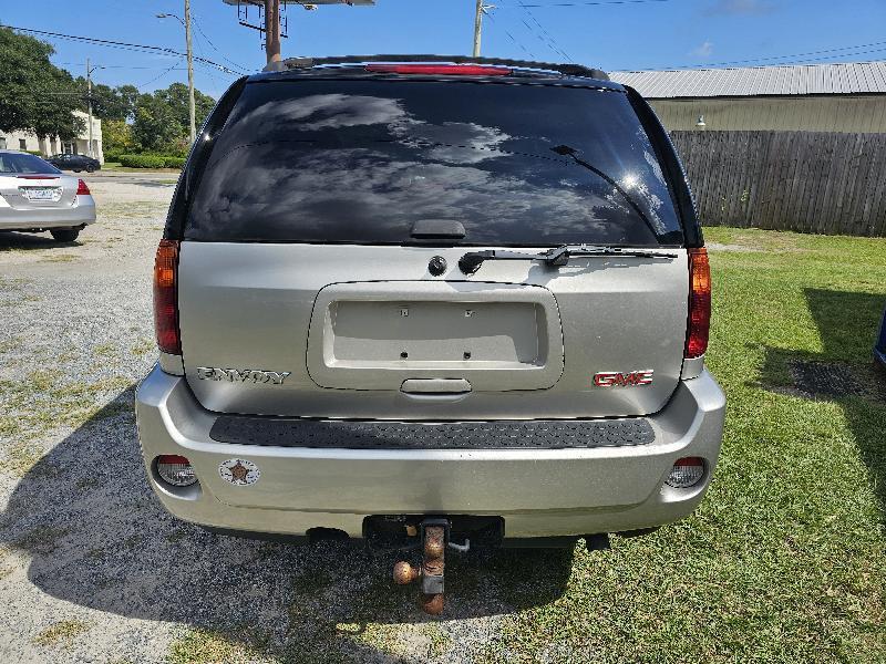 GMC Envoy Denali 4WD 2005