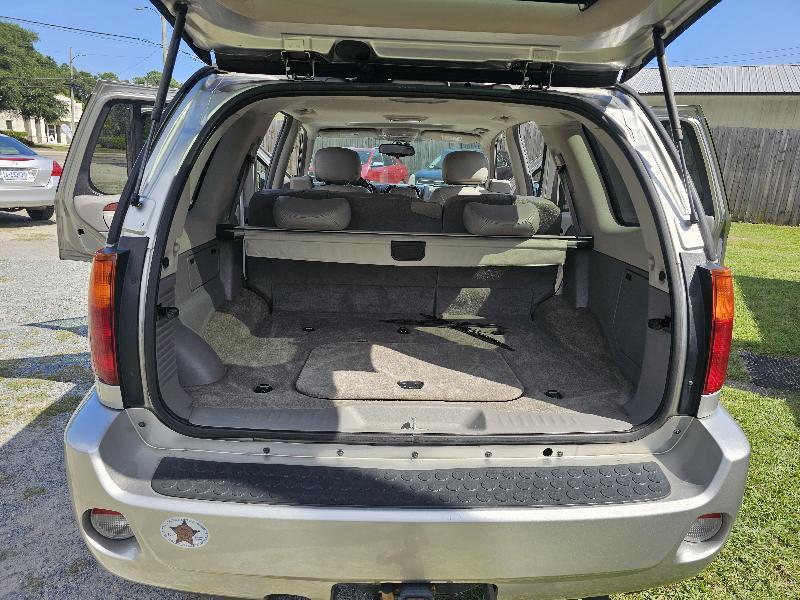 GMC Envoy Denali 4WD 2005