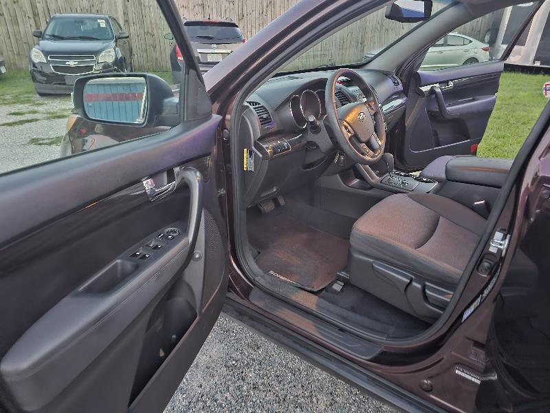 Kia Sorento LX 2WD 2012