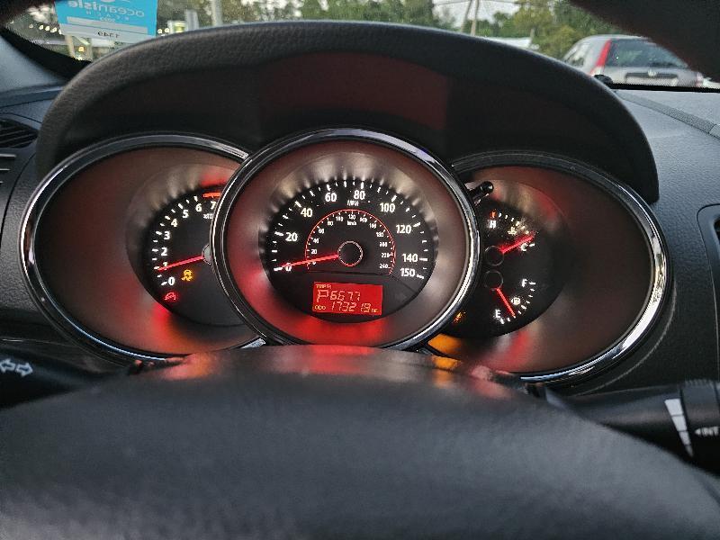 Kia Sorento LX 2WD 2012