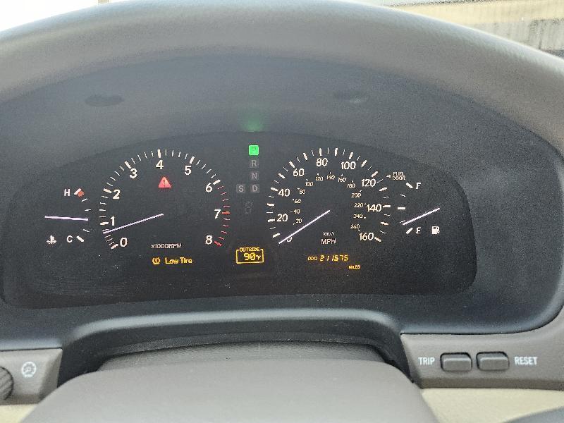 Lexus LS 430 Sedan 2004