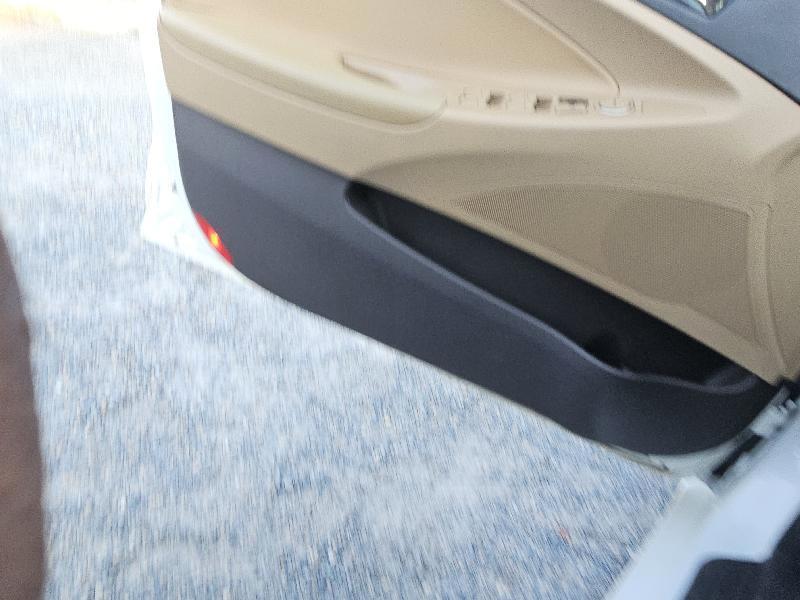 Hyundai Sonata GLS Auto 2012