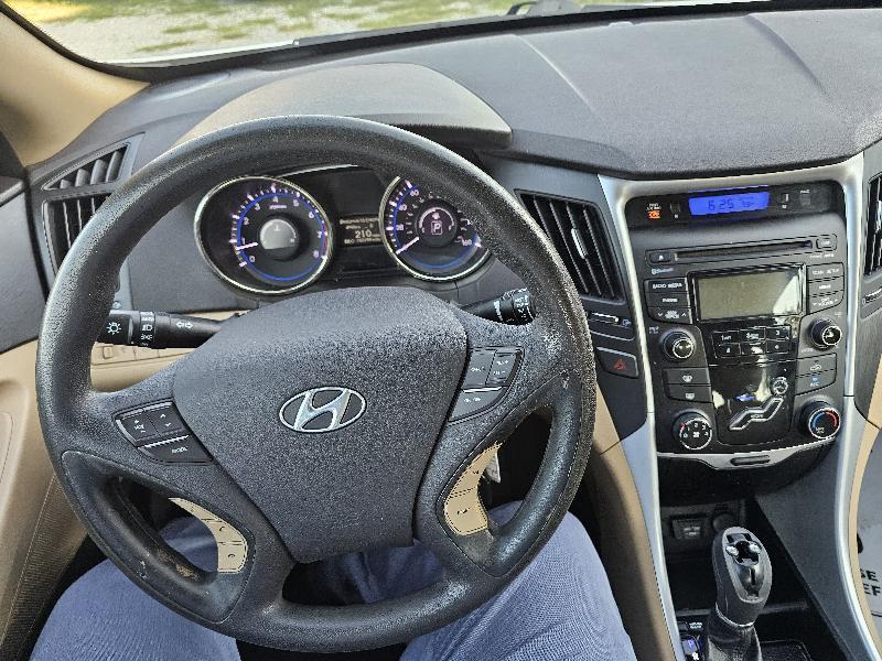 Hyundai Sonata GLS Auto 2012