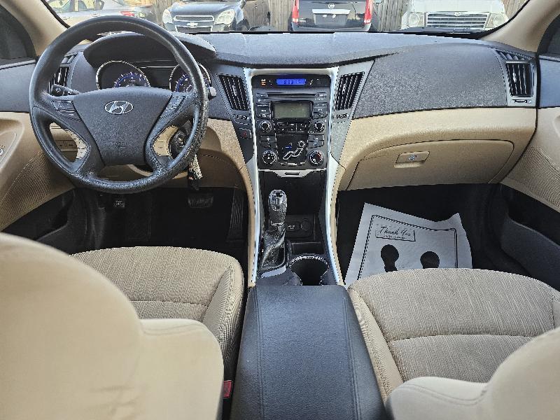 Hyundai Sonata GLS Auto 2012