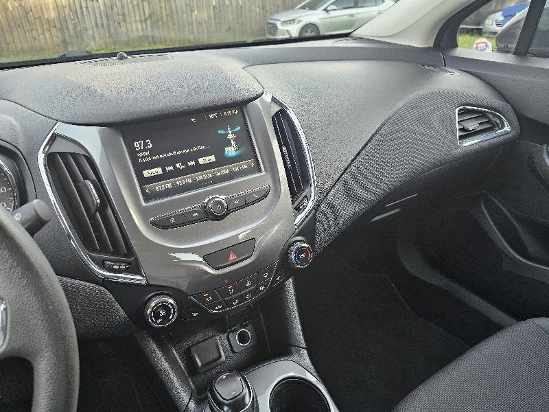 Chevrolet Cruze LT Auto 2017