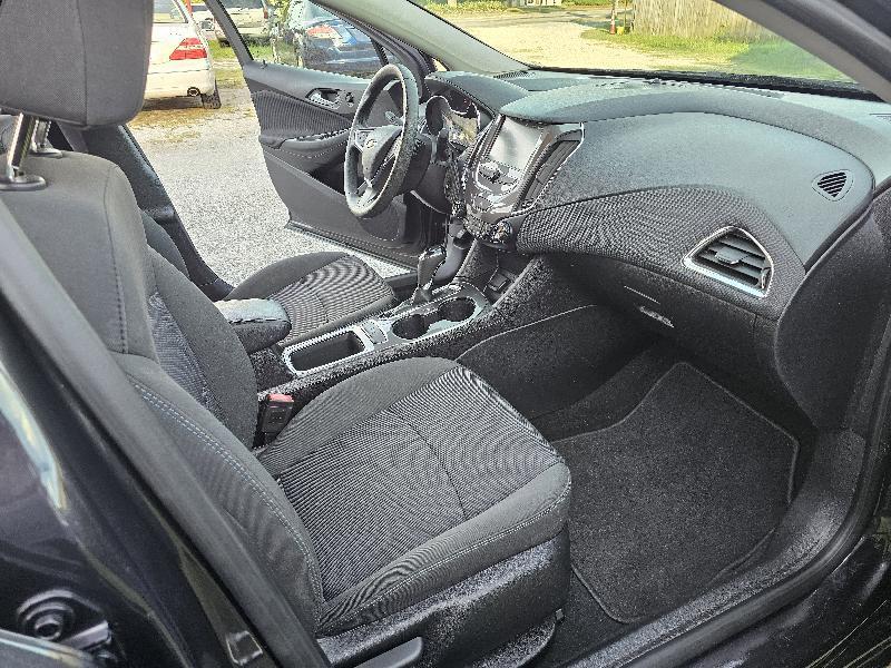 Chevrolet Cruze LT Auto 2017