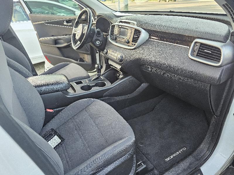 Kia Sorento LX 2WD 2016