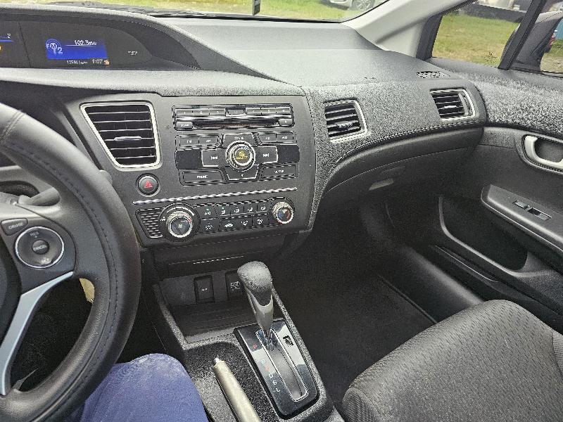 Honda Civic LX Sedan CVT 2014