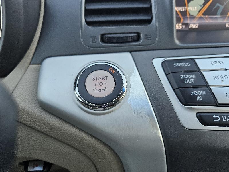 Nissan Murano S 2014