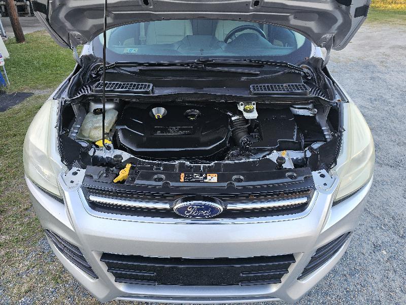Ford Escape Titanium FWD 2016
