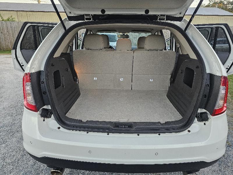 Ford Edge SE FWD 2011