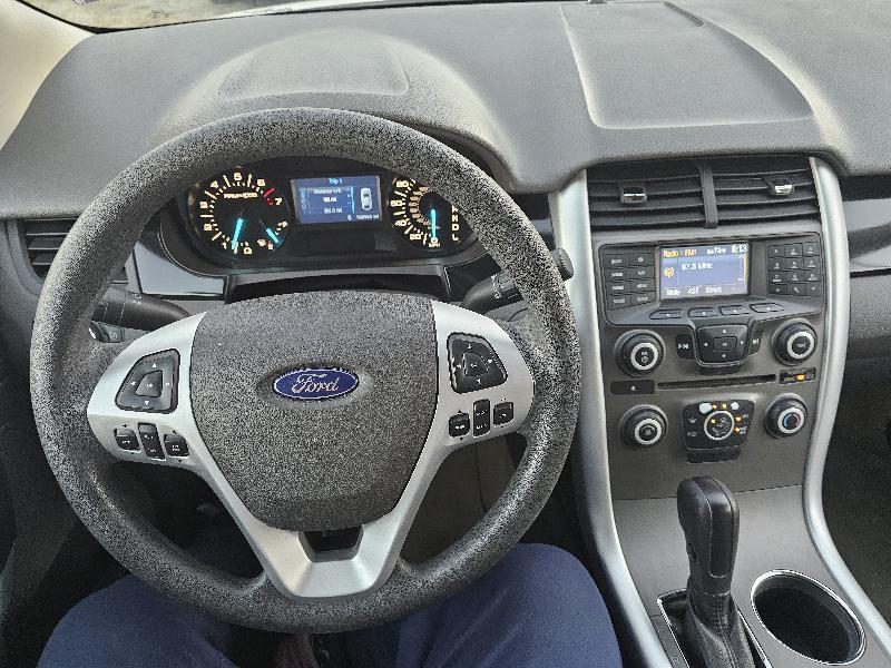 Ford Edge SE FWD 2011