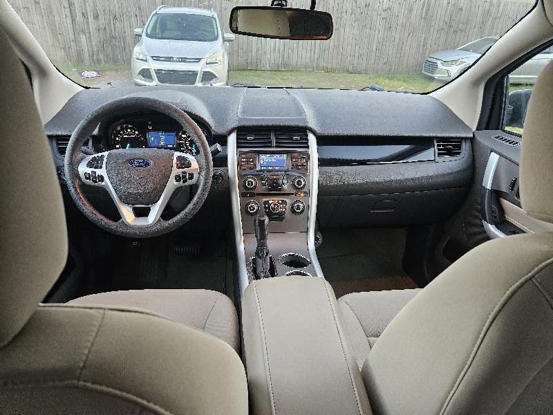 Ford Edge SE FWD 2011