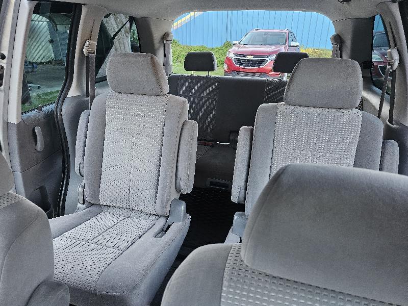 Mazda MPV LX 2005