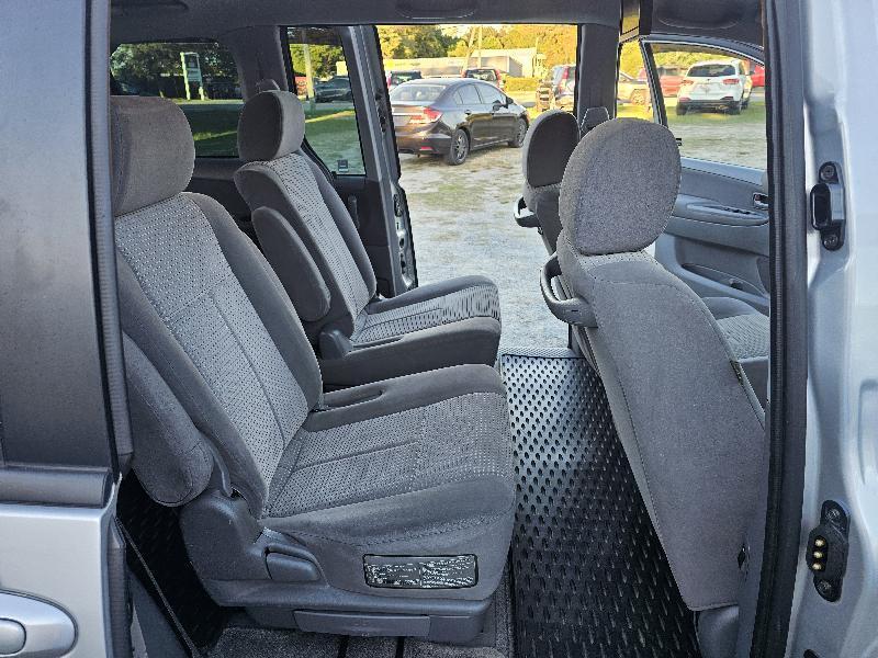 Mazda MPV LX 2005