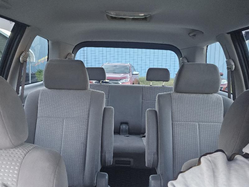 Mazda MPV LX 2005