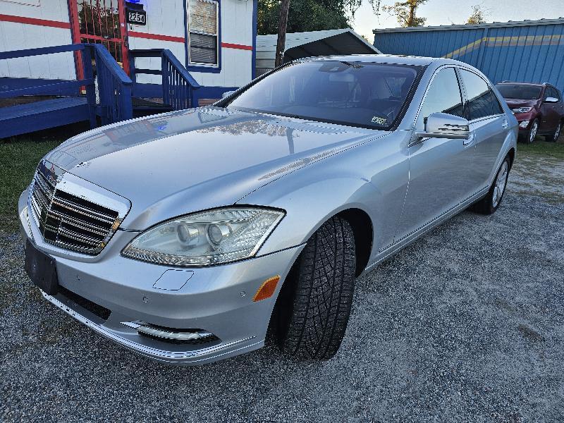 2010 Mercedes-Benz S-Class S550