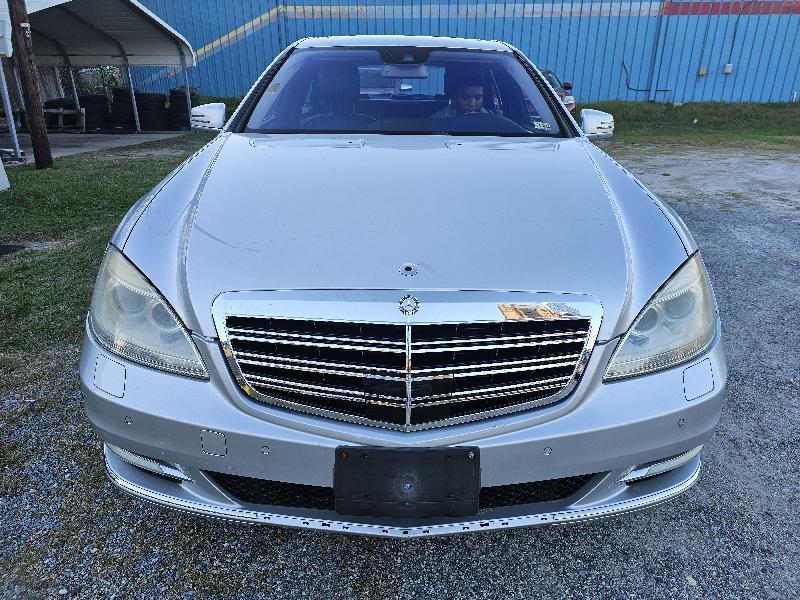 Mercedes-Benz S-Class S550 4-MATIC 2010