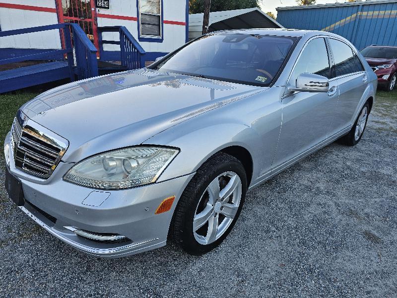 Mercedes-Benz S-Class S550 4-MATIC 2010