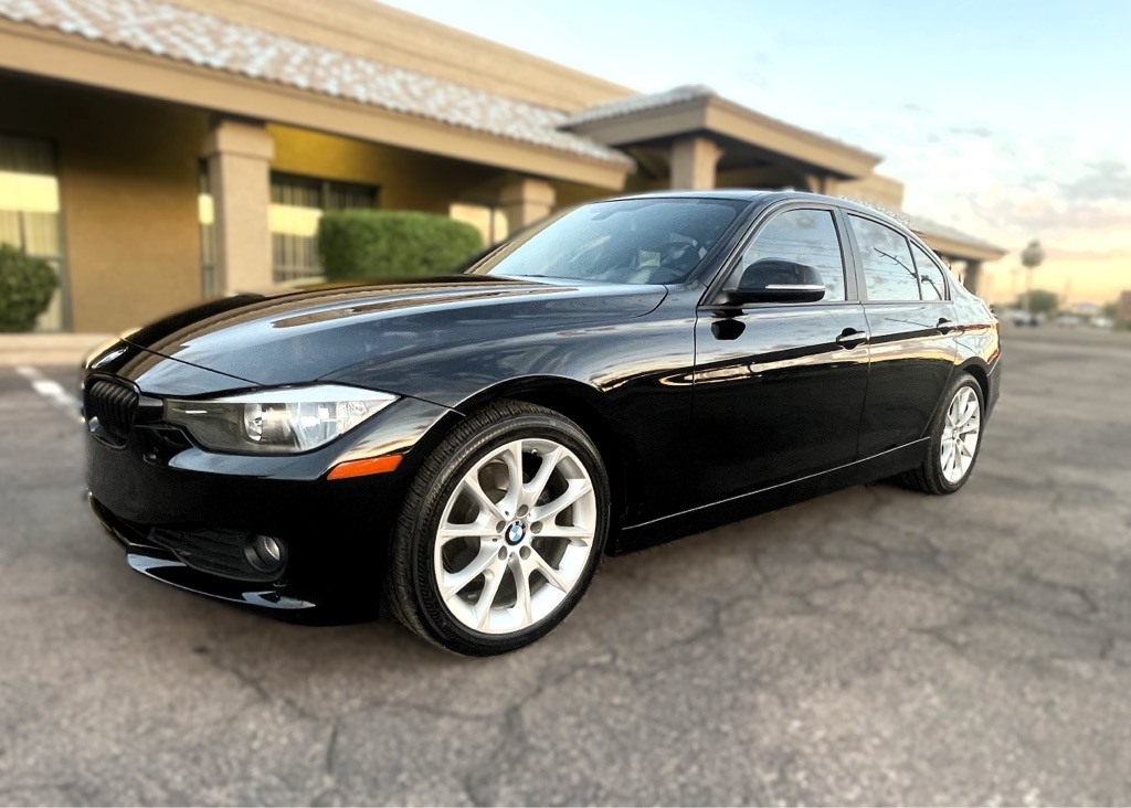 BMW 3-Series 320i Sedan 2014