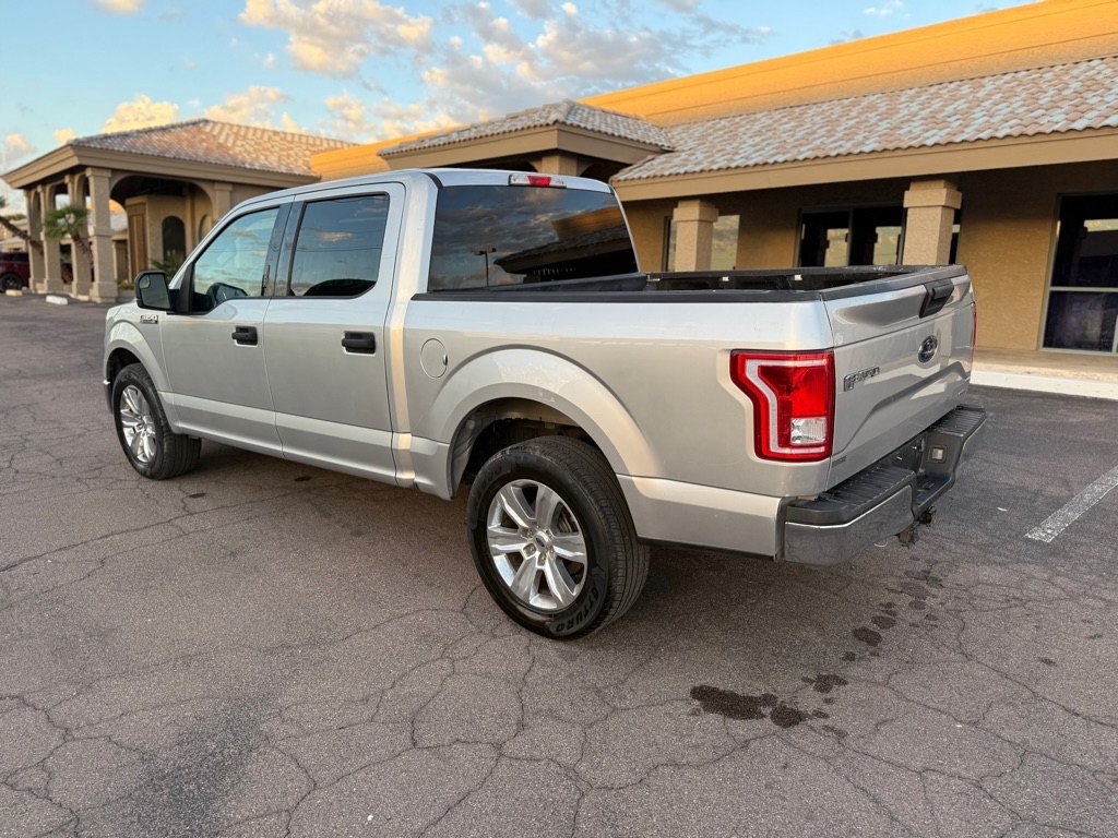 Ford F-150 XL SuperCrew 5.5-ft. Bed 2WD 2016