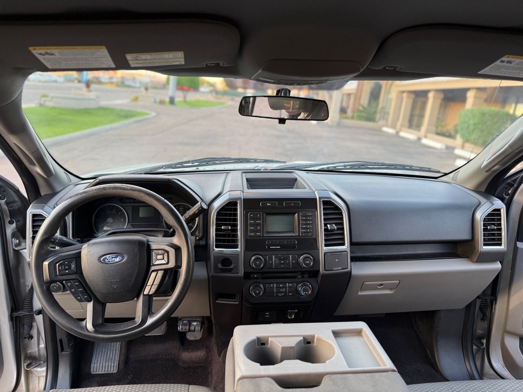 Ford F-150 XL SuperCrew 5.5-ft. Bed 2WD 2016