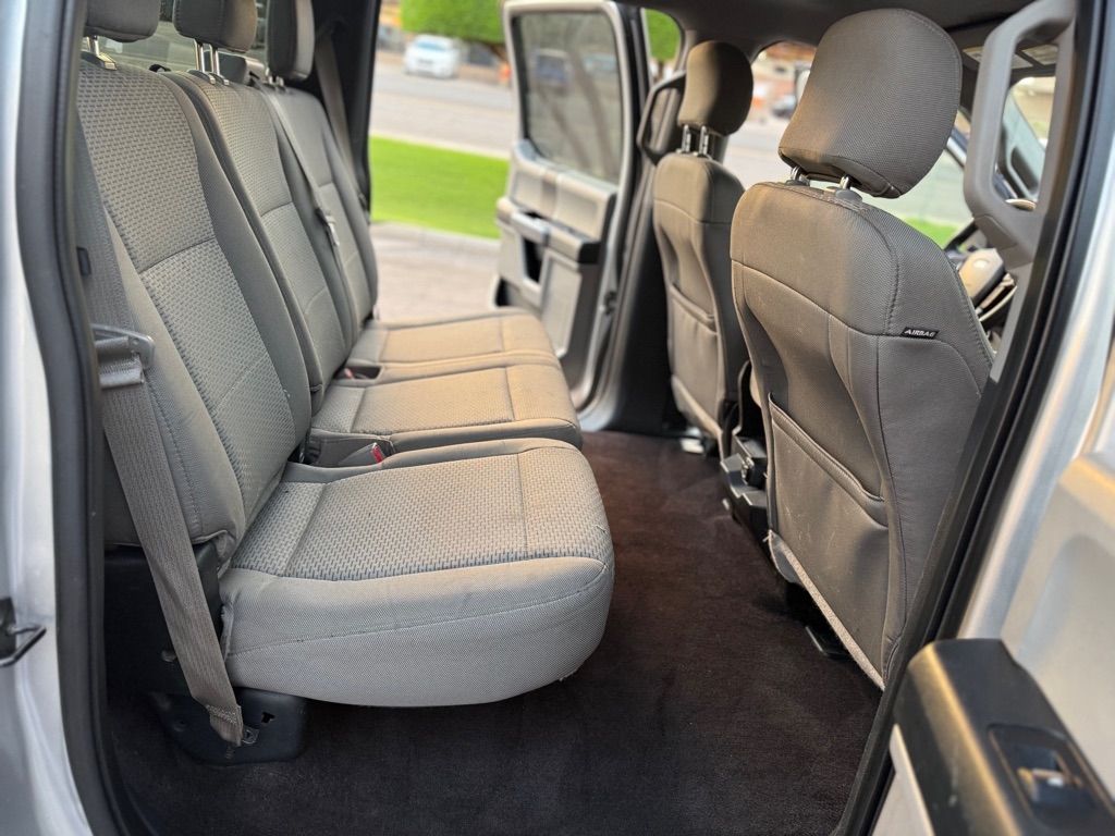 Ford F-150 XL SuperCrew 5.5-ft. Bed 2WD 2016