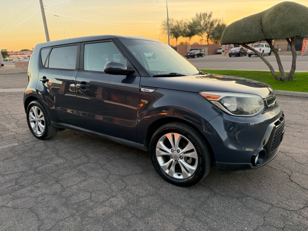 2016 Kia Soul +