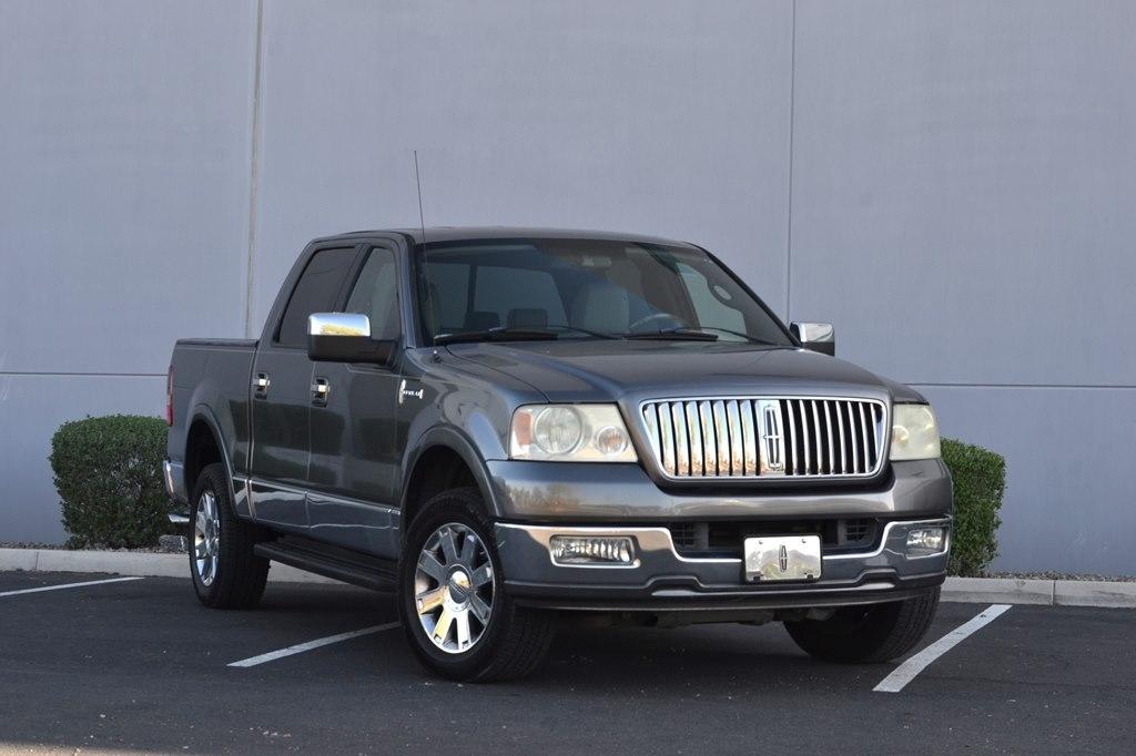 2006 Lincoln Mark LT Base