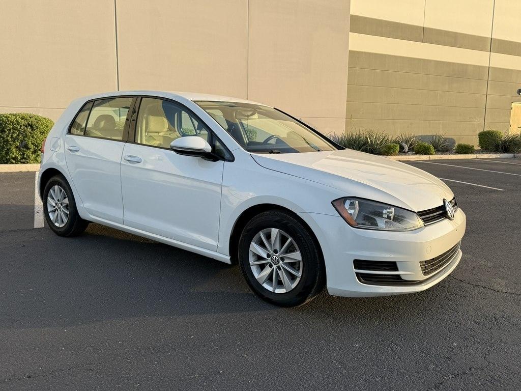 2016 Volkswagen Golf TSI SE 4-door Auto's photo