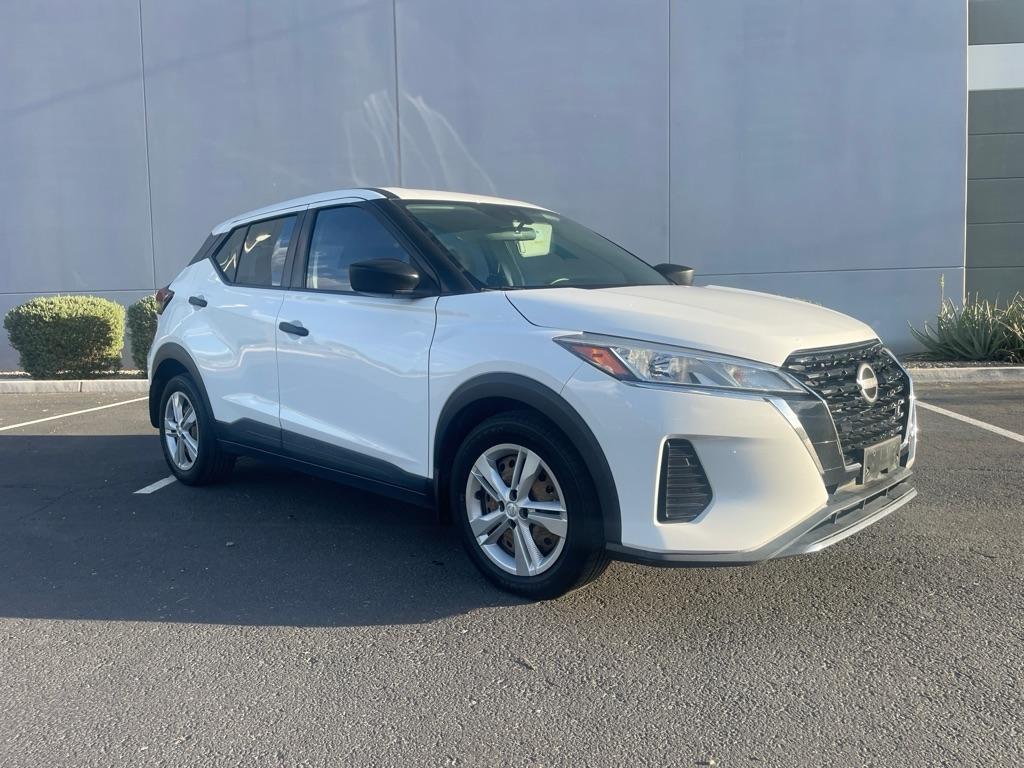 2022 Nissan Kicks S