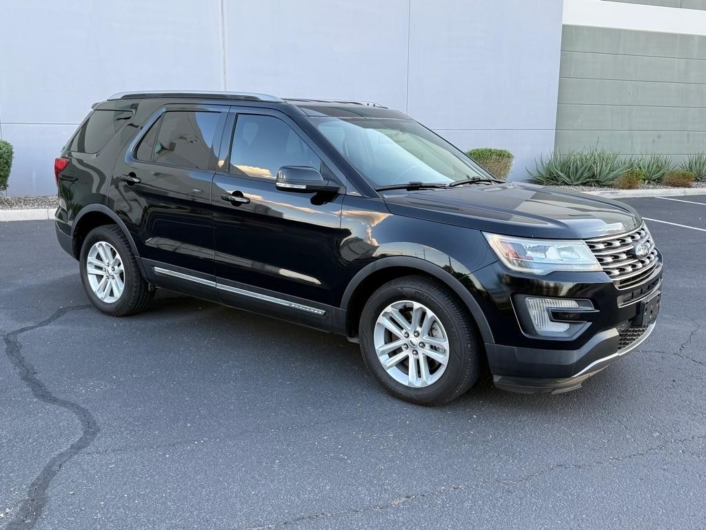 2017 Ford Explorer XLT FWD