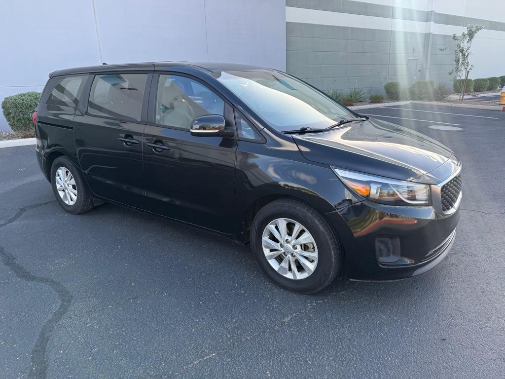 2016 Kia Sedona L
