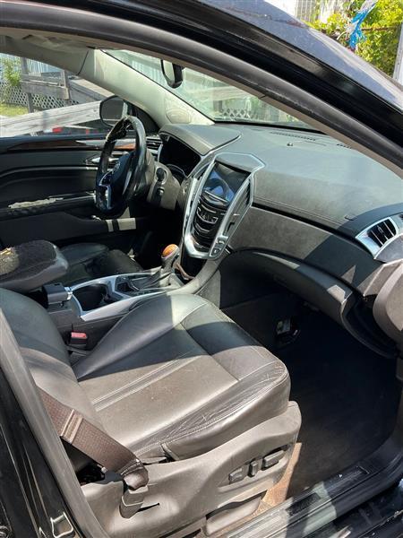 Cadillac SRX Performance Collection 2013