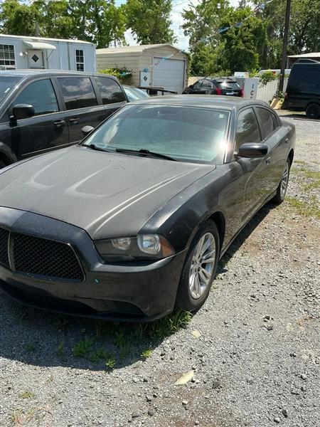 2012 Dodge Charger SE
