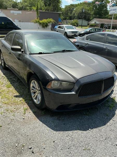Dodge Charger SE 2012