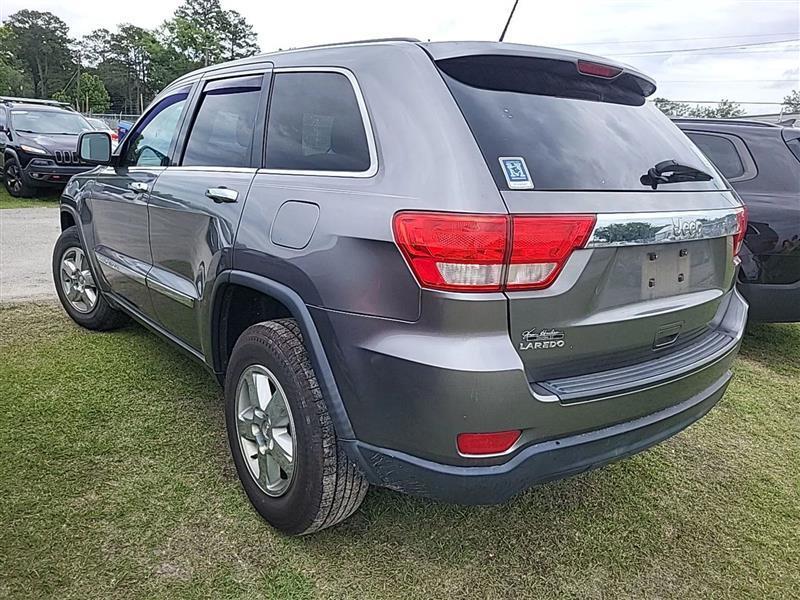 Jeep Grand Cherokee Laredo 2WD 2012