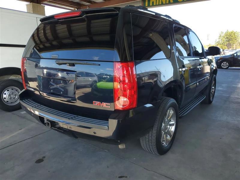 GMC Yukon SLT-1 4WD 2008