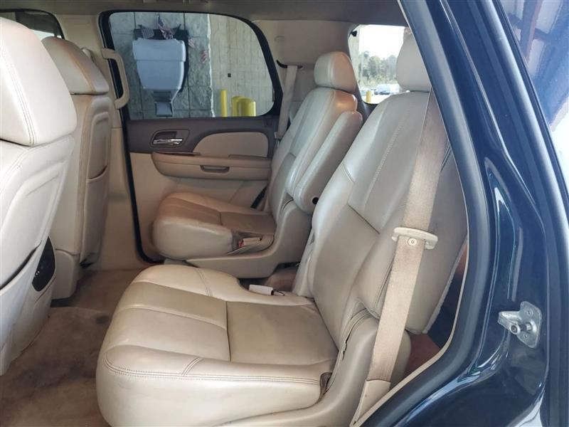 GMC Yukon SLT-1 4WD 2008