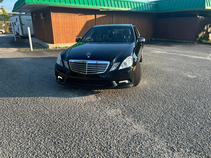 Mercedes-Benz E-Class E350 Sedan 2011