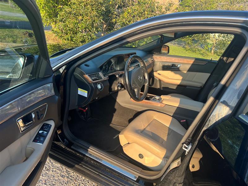 Mercedes-Benz E-Class E350 Sedan 2011