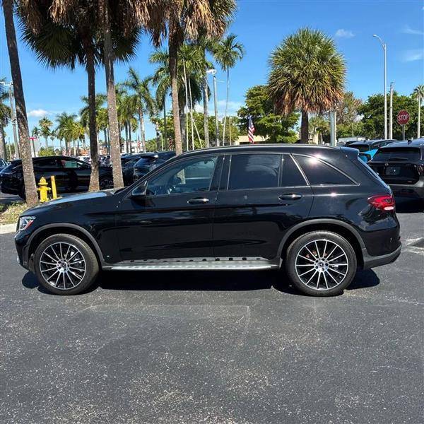 Mercedes-Benz GLC-Class GLC300 2020