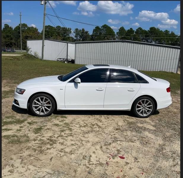 Audi A4 2.0T Sedan quattro Tiptronic 2014