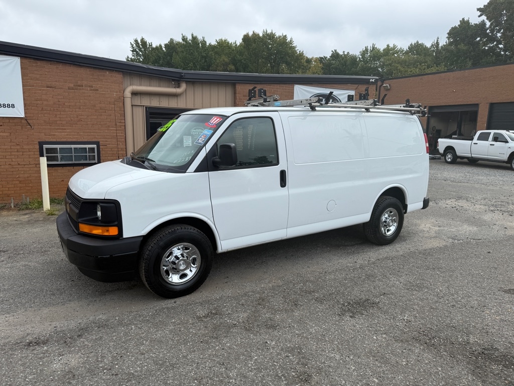 2017 Chevrolet Express Cargo Van RWD 2500 135"