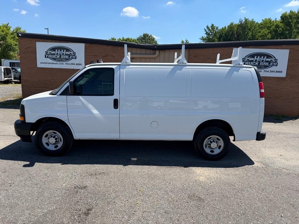 2017 Chevrolet Express Cargo Van RWD 2500 135"